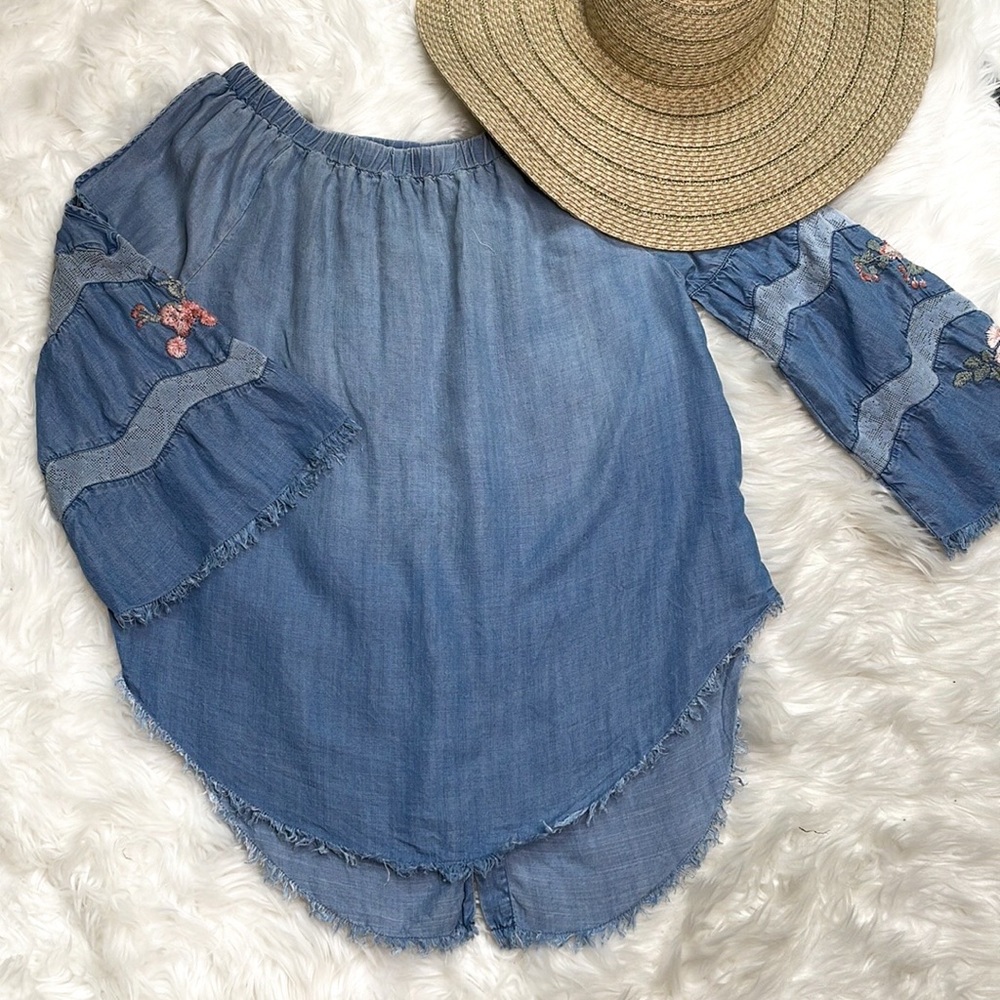 Standard Grace Chambray Off Shoulder Top